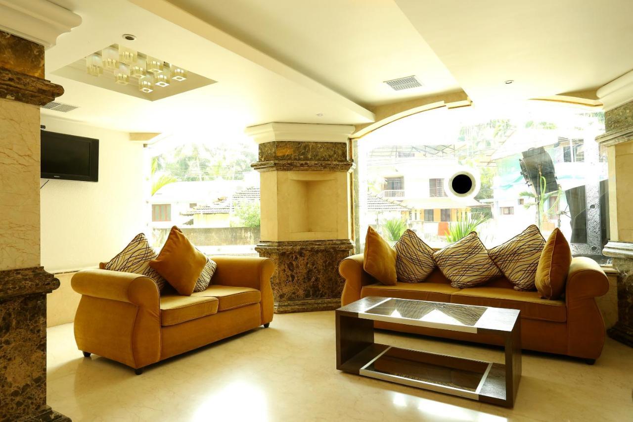 Emarald Hotel Cochin Kochi Eksteriør billede