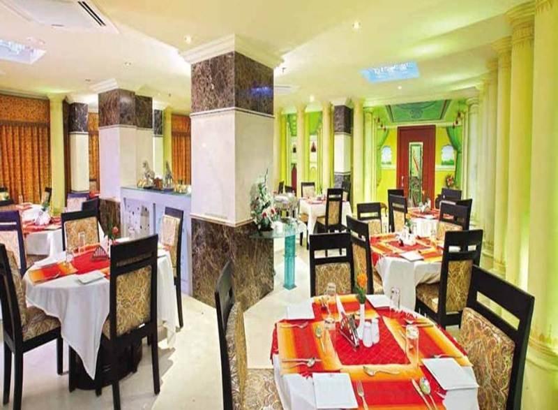 Emarald Hotel Cochin Kochi Eksteriør billede