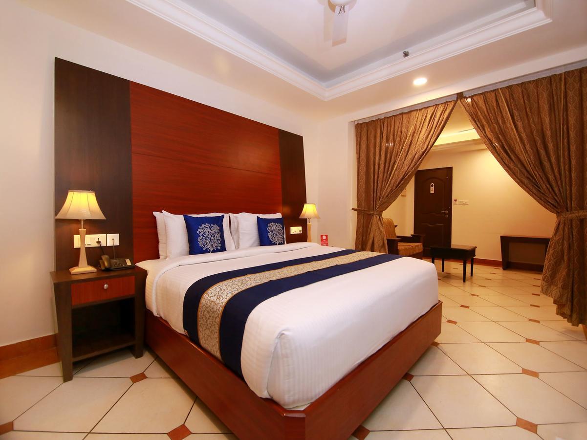 Emarald Hotel Cochin Kochi Eksteriør billede