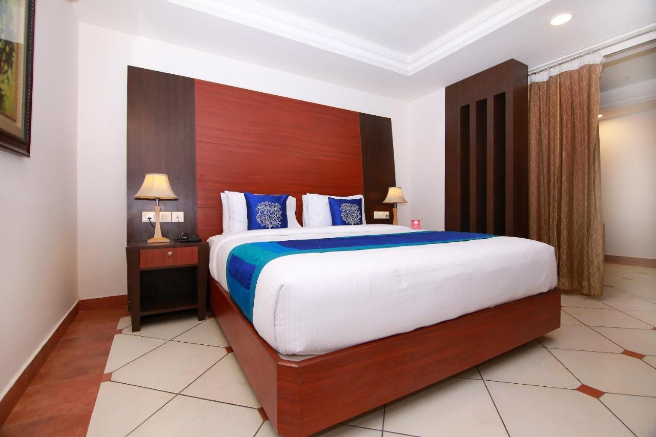 Emarald Hotel Cochin Kochi Eksteriør billede