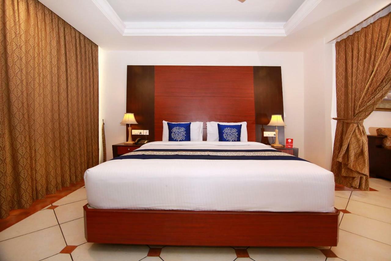 Emarald Hotel Cochin Kochi Eksteriør billede